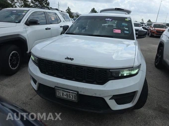 2023 Jeep Grand Cherokee Altitude - miniatura 3