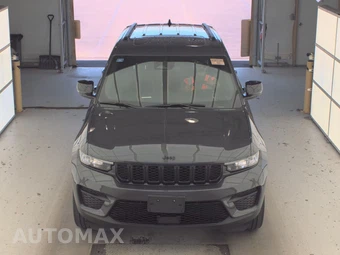2023 Jeep Grand Cherokee Altitude - miniatura 2