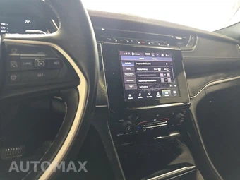 2023 Jeep Grand Cherokee Altitude - miniatura 11