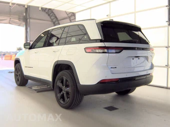 2023 Jeep Grand Cherokee Altitude - miniatura 6