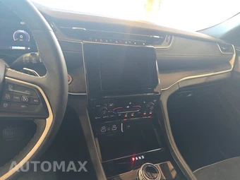 2023 Jeep Grand Cherokee Altitude - miniatura 11