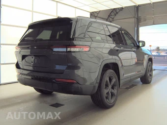 2023 Jeep Grand Cherokee Altitude - miniatura 4