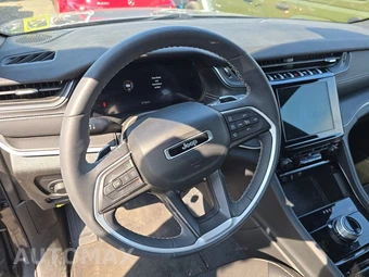 2023 Jeep Grand Cherokee Altitude - miniatura 10