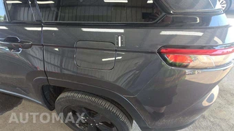 2023 Jeep Grand Cherokee Altitude - miniatura 27