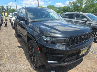 2023 Jeep Grand Cherokee Altitude - miniatura 3