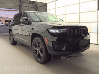 2023 Jeep Grand Cherokee Altitude - miniatura 3