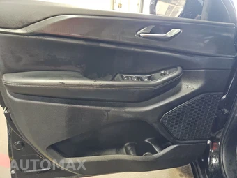 2023 Jeep Grand Cherokee Altitude - miniatura 9