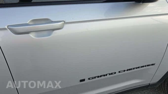 2023 Jeep Grand Cherokee Altitude - miniatura 24