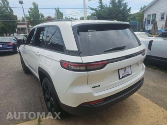 2023 Jeep Grand Cherokee Altitude - miniatura 2