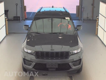 2023 Jeep Grand Cherokee Altitude - miniatura 2