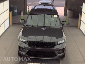 2023 Jeep Grand Cherokee Altitude - miniatura 2
