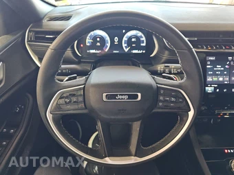 2023 Jeep Grand Cherokee Altitude - miniatura 10
