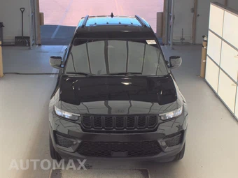 2023 Jeep Grand Cherokee Altitude - miniatura 2