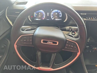 2023 Jeep Grand Cherokee Altitude - miniatura 10