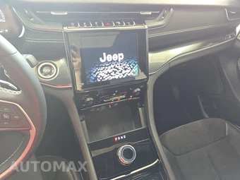 2023 Jeep Grand Cherokee Altitude - miniatura 11