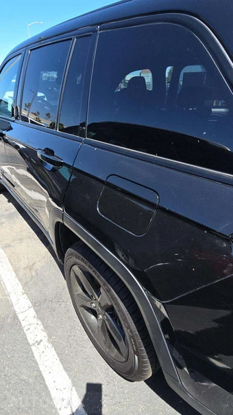 2023 Jeep Grand Cherokee Altitude - miniatura 31