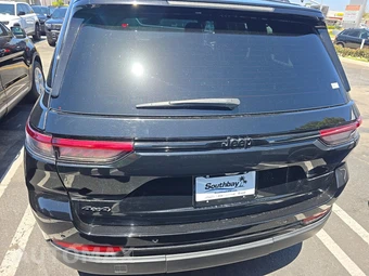 2023 Jeep Grand Cherokee Altitude - miniatura 5