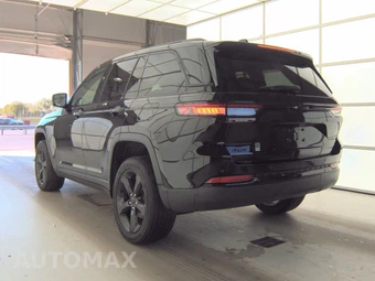 2023 Jeep Grand Cherokee Altitude - miniatura 6