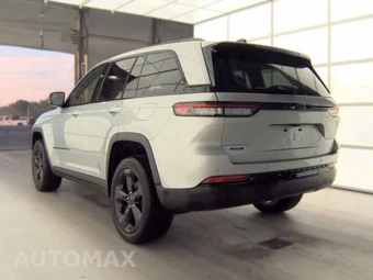 2023 Jeep Grand Cherokee Altitude - miniatura 6