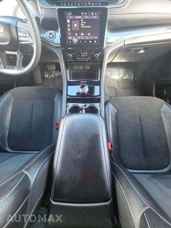 2023 Jeep Grand Cherokee Altitude - miniatura 11
