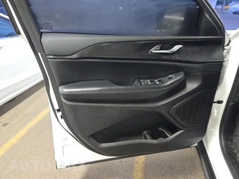 2023 Jeep Grand Cherokee Altitude - miniatura 9