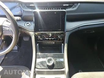 2023 Jeep Grand Cherokee Altitude - miniatura 11
