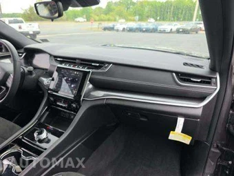 2023 Jeep Grand Cherokee Altitude - miniatura 19