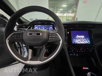 2023 Jeep Grand Cherokee Altitude - miniatura 5