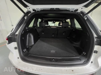 2023 Jeep Grand Cherokee Altitude - miniatura 8