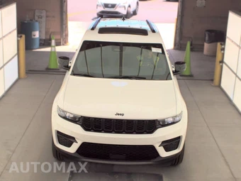 2023 Jeep Grand Cherokee Altitude - miniatura 2