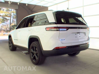 2023 Jeep Grand Cherokee Altitude - miniatura 6