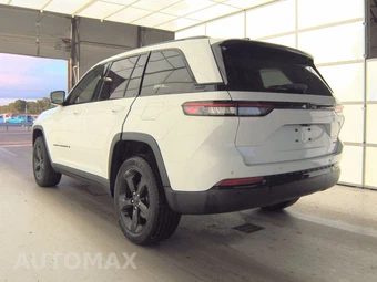 2023 Jeep Grand Cherokee Altitude - miniatura 6