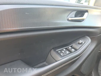 2023 Jeep Grand Cherokee Altitude - miniatura 9