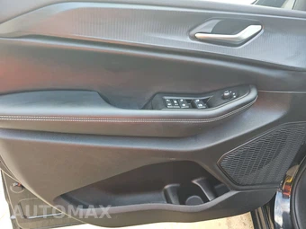 2023 Jeep Grand Cherokee Altitude - miniatura 9