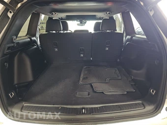 2023 Jeep Grand Cherokee Altitude - miniatura 16