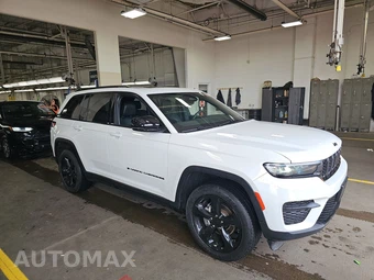 2023 Jeep Grand Cherokee Altitude - miniatura 3