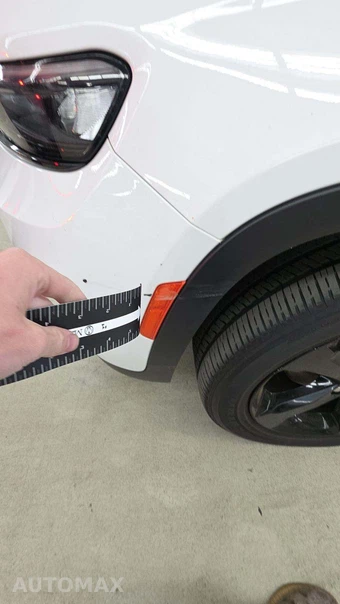 2023 Jeep Grand Cherokee Altitude - miniatura 30