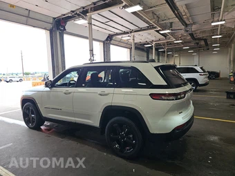 2023 Jeep Grand Cherokee Altitude - miniatura 6