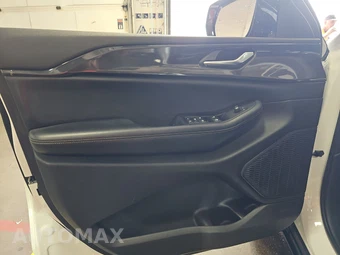 2023 Jeep Grand Cherokee Altitude - miniatura 9