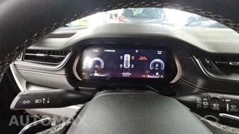 2023 Jeep Grand Cherokee Altitude - miniatura 23