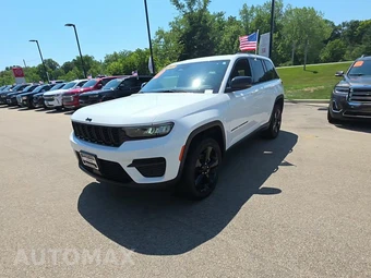 2023 Jeep Grand Cherokee Altitude - car from the USA, Manheim Buy-Now listing at AUTOMAX