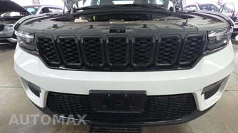 2023 Jeep Grand Cherokee Altitude - miniatura 25