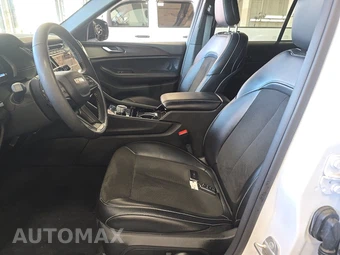 2023 Jeep Grand Cherokee Altitude - miniatura 7