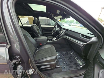 2023 Jeep Grand Cherokee Altitude - miniatura 18