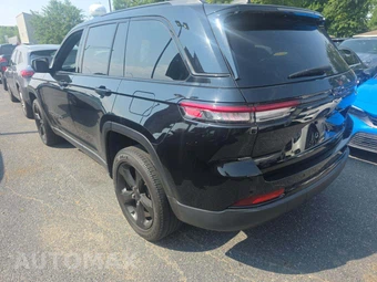 2023 Jeep Grand Cherokee Altitude - miniatura 2