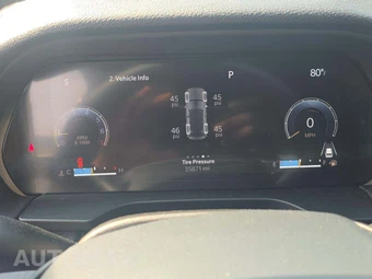2023 Jeep Grand Cherokee Altitude - miniatura 9