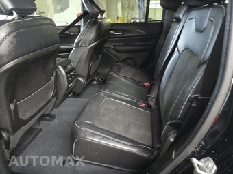 2023 Jeep Grand Cherokee Altitude - miniatura 13