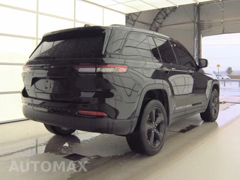 2023 Jeep Grand Cherokee Altitude - miniatura 4