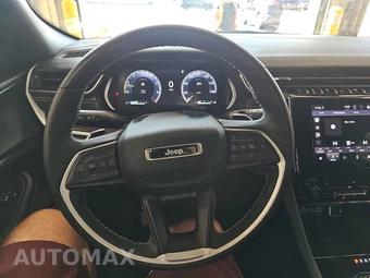2023 Jeep Grand Cherokee Altitude - miniatura 10