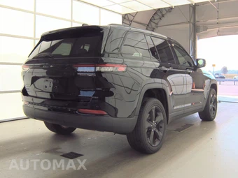 2023 Jeep Grand Cherokee Altitude - miniatura 4